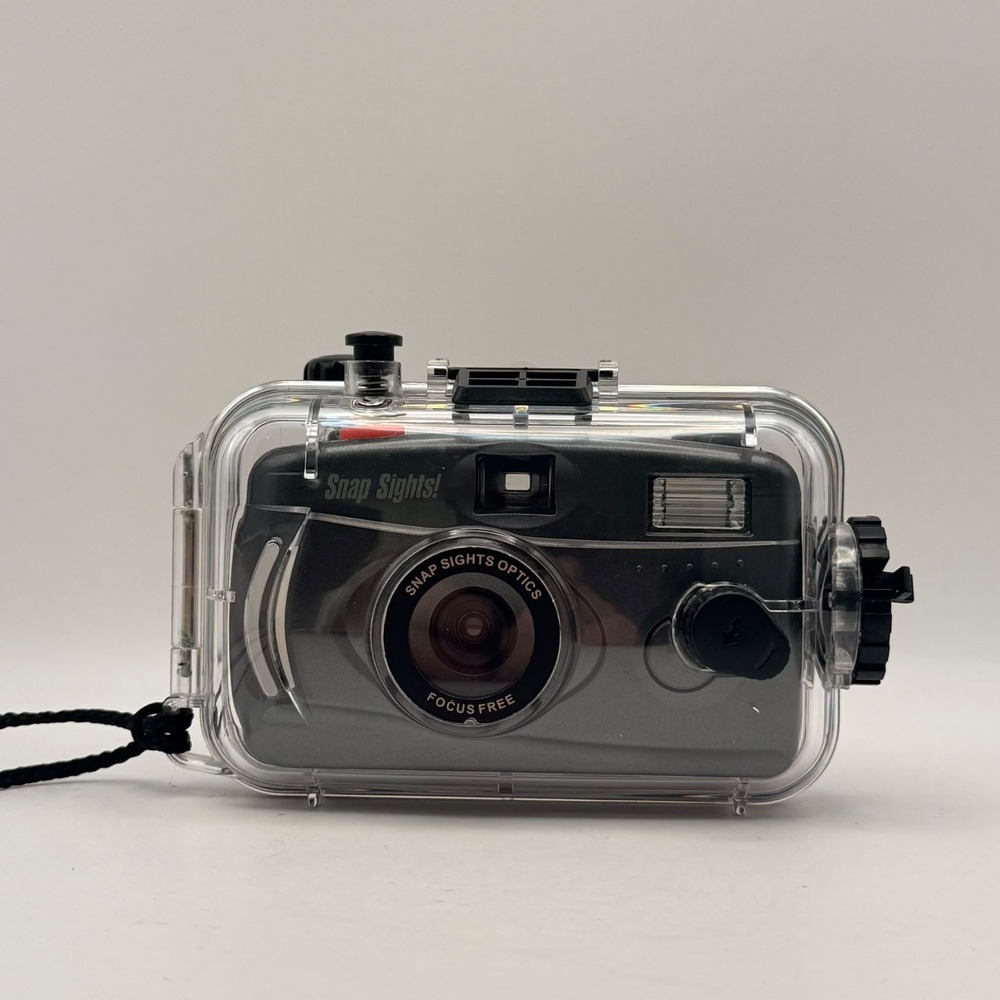 Snap Sights Focus Free 35mm Underwater Film Camera Waterproof Housing Flash